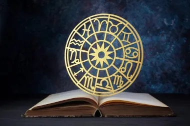 Vodenjak – godišnji horoskop: 2024. donosi brojne prilike i uzbudljive ljubavne odnose