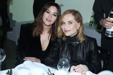 Elegantna i svoja: Isabelle Huppert simbol je francuskog šika – i sa 70 godina