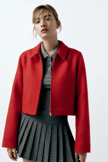 Zara ima fantastične komade u upečatljivoj crvenoj boji