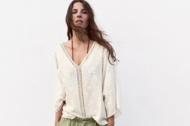 Bijele bluze i košulje su vječni klasik – ovog proljeća nosimo romantične modele