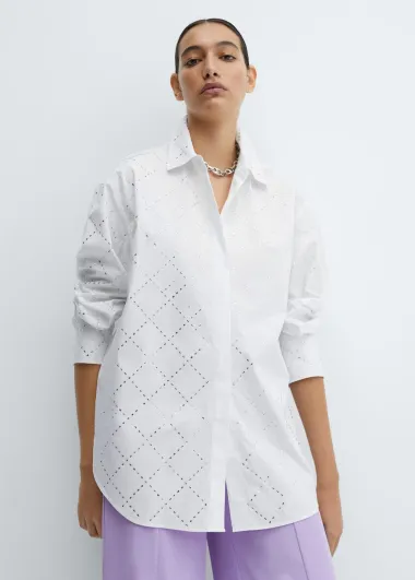 Bijele bluze i košulje su vječni klasik – ovog proljeća nosimo romantične modele