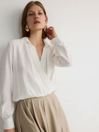 Bijele bluze i košulje su vječni klasik – ovog proljeća nosimo romantične modele