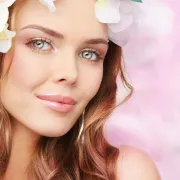 Dvostruko rumenilo - TikTok je poludio za ovim proljetnim make-up trendom