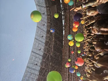 Coldplay u Budimpešti: Publika je dobila najbolje od glazbe, a i više od toga zahvaljujući Chrisu Martinu