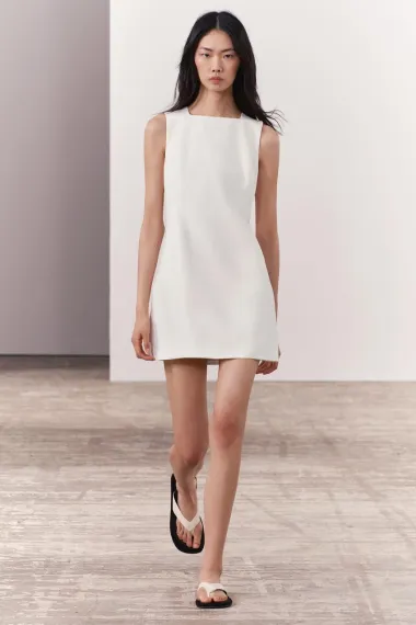 Bijela haljina je omiljeni klasik, a najljepše modele ove sezone ima Zara