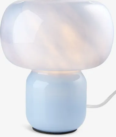 Pet lampi koje mogu potpuno osvježiti dnevni boravak