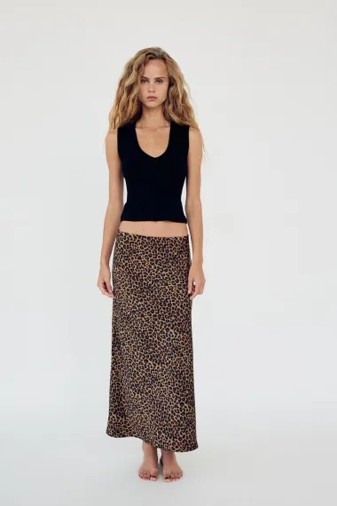 Slip suknje u najljepšim modelima za kraj ljeta i prijelazni period