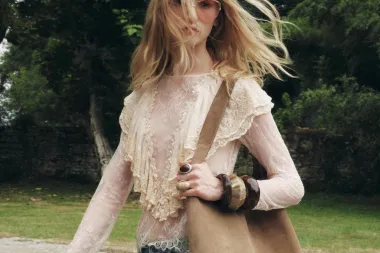 Čipkane bluze boho stila novi su omiljeni komadi