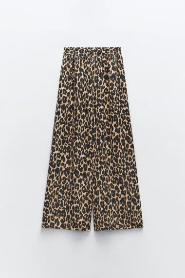 Hlače i traperice s leopard uzorkom su najtraženiji komad