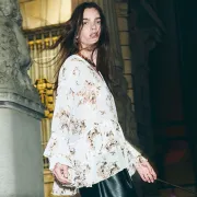 Ovo su najljepše romantične bluze za jesenske dane