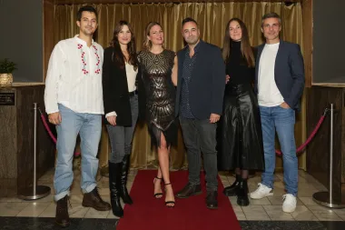 Premijerna izvedba nove predstave Kerekesh Teatra 'Godišnjica mature' u Scenoteci Zagreb