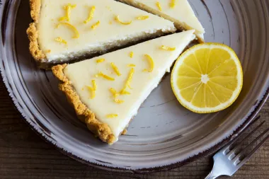 Recept za drukčiji cheesecake s mascarpone sirom i limunom