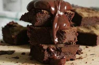 Bez glutena - recept za sočni čokoladni brownie