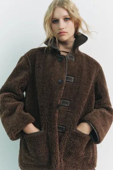 Topli i stylish: I ove zime nosimo teddy jakne i kapute