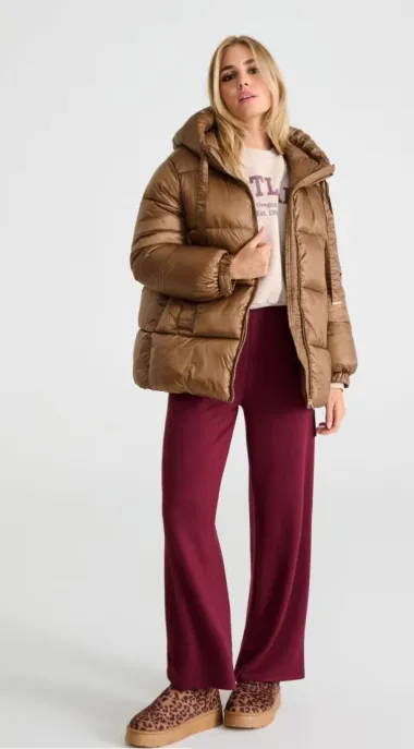 Pufaste jakne su must have ove zime - izdvojili smo 15 najtoplijih modela