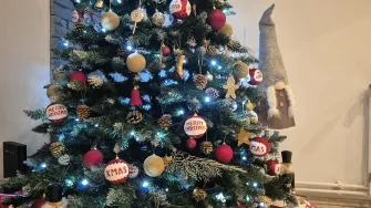 Pogledajte božićne jelke naših čitateljica koje osvajaju na prvi pogled