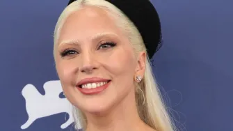 Lady Gaga iznenadila novim izgledom, u prvom planu su izbijeljene obrve