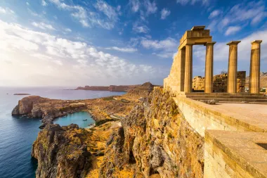 Poseban otok - Rodos će te očarati svojom prirodom, plažama i poviješću