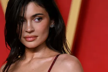 Kylie Jenner ima novi parfem: Senzualne note kruške i vanilije u prvom su planu