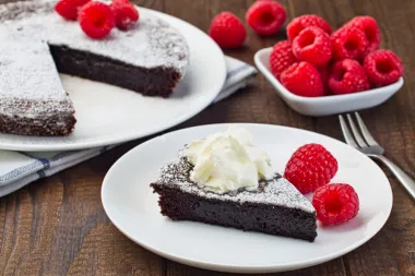 Kladdkaka: Švedska čokoladna torta jedinstvene teksture i bogatog okusa