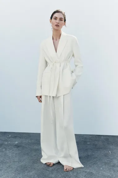 Bijela odlijela jako su elegantna, a dugo nismo vidjeli ovako dobre modele