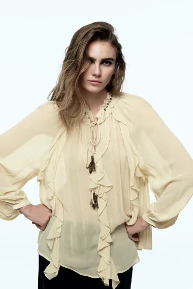 Volani, čipka i etno uzorci: Boho bluze vladaju proljetnim kolekcijama