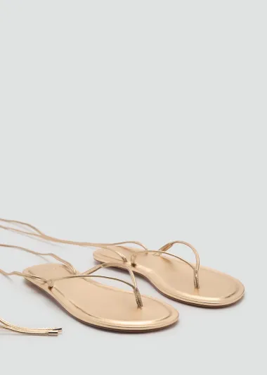 Od minimalizma do boho šarma: Ravne sandale za svaki stil