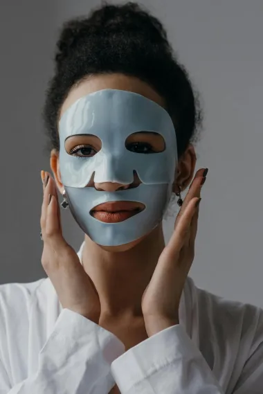 Zašto svi pričaju o luksuznim 111SKIN maskama za lice?