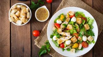 4 lagane i osvježavajuće salate s puretinom