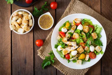 4 lagane i osvježavajuće salate s puretinom