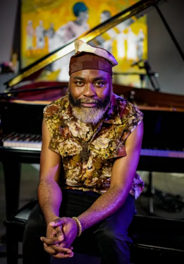 Nduduzo Makhathini, jazz-glazbenik i iscjelitelj Zulu tradicije dolazi u Lisinski