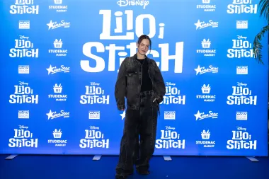 Svečana premijera filma 'Lilo i Stitch' oduševila i velike i male