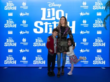 Svečana premijera filma 'Lilo i Stitch' oduševila i velike i male