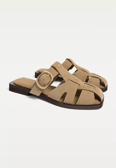 Stradivarius oduševljava ljetnom kolekcijom sandala i natikača - donosimo favorite