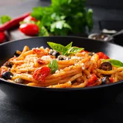 Brzi i ukusni recepti za tjesteninu s umakom od rajčice