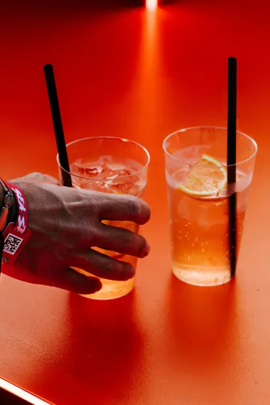 Zagreb u narančastom raspoloženju: Stiže 'Turn On The Sunset' pop-up događaj na Strossmayerov trg