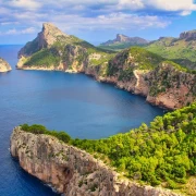 Divlja priroda i šarm prošlih vremena: Zašto je Mallorca savršen izbor za putovanje