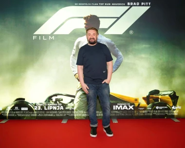 Vrućina, adrenalin i Brad Pitt - "F1 film" zapalio Zagreb na blockbuster screeningu ljeta
