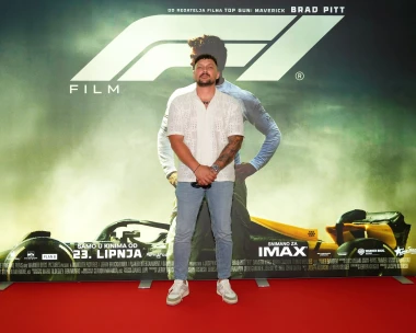 Vrućina, adrenalin i Brad Pitt - "F1 film" zapalio Zagreb na blockbuster screeningu ljeta