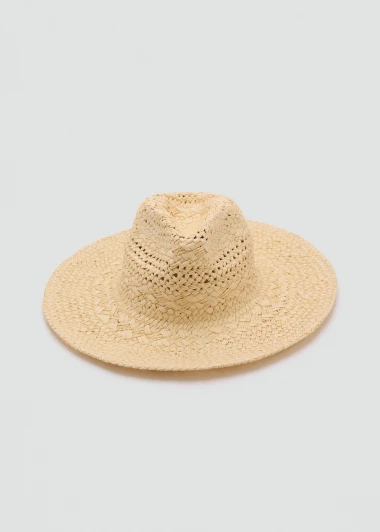 Šešir je ovo ljeto must have: Najljepši modeli koje ćemo nositi na plažama