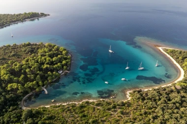 Silba: Otok pješaka, ljubavi i netaknute prirode