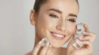 Kako je 'face icing' osvojio Tiktok i promijenio pravila igre u njezi kože?