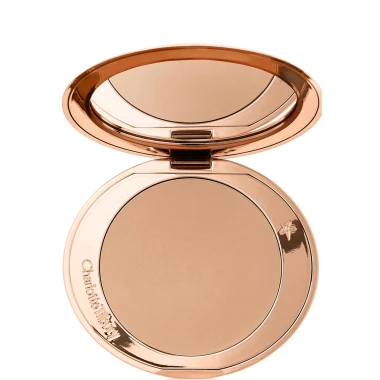 Za prirodno osunčan look: Ovo je 10 bronzera koje volimo